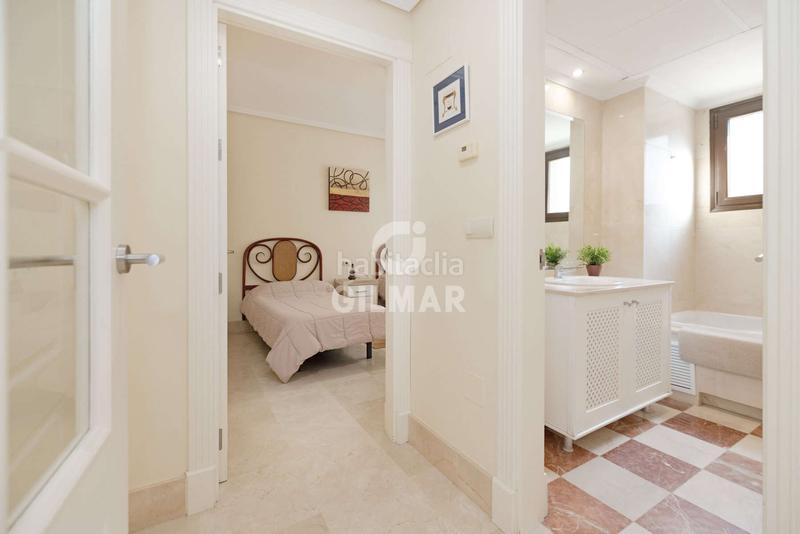 Foto c3294fa7-8929-45ff-8a18-060b562cf801. Appartamento con riscaldamento parcheggio piscina in Sotogrande