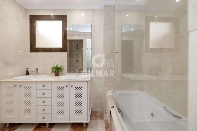 Foto d2bc4bca-8ced-40fd-86a2-d09cb9094b1a. Appartamento con riscaldamento parcheggio piscina in Sotogrande