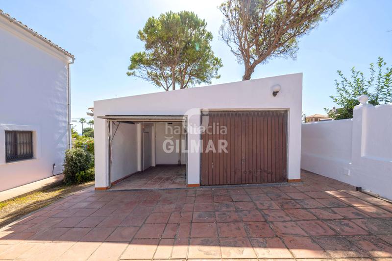 Foto 78eae7bf-420c-4c72-adf8-b88fe64531ec. Xalet amb calefacció piscina a Guadalobón Estepona