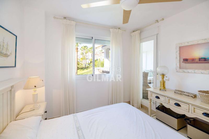 Foto 894fcc1d-ef9e-4c90-b064-dd5fa5469518. Apartament amb calefacció aparcament piscina a La Concha - Resina Golf Estepona