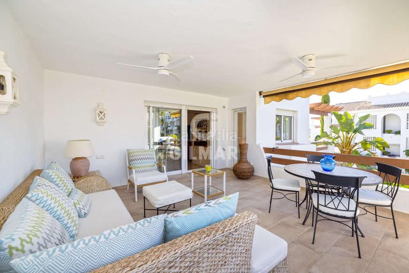 Foto bf0c18e7-fd40-4f19-9dd1-e39d1440d65c. Apartament amb calefacció aparcament piscina a La Concha - Resina Golf Estepona