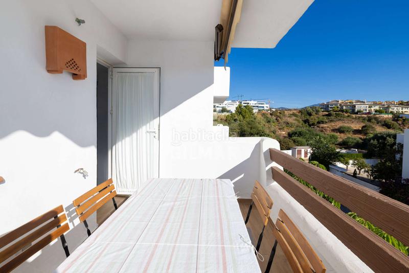 Foto d4747749-8680-45b9-ad8e-c252189e1110. Apartament amb calefacció aparcament piscina a La Concha - Resina Golf Estepona