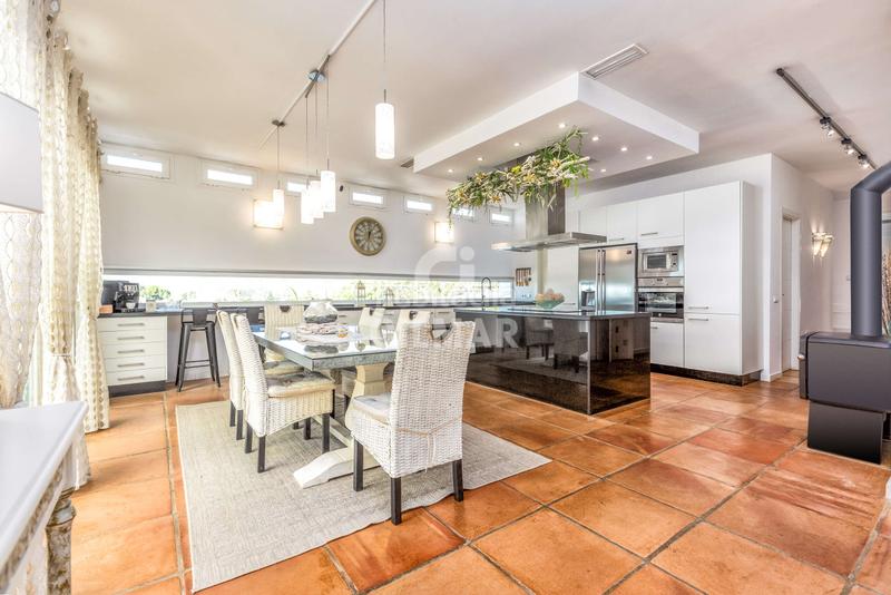 Foto 45b88647-e9a6-4eb2-b528-2033d167a02a. Chalet avec chauffage piscine dans sierra de Estepona - avda. de andalucía Estepona