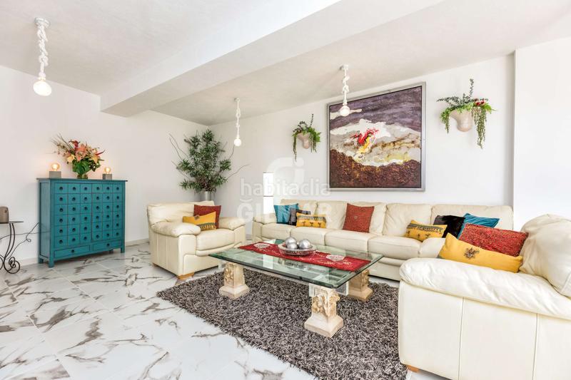 Foto b23e6c23-b25f-4181-864f-416b75f8bb30. Chalet avec chauffage piscine dans sierra de Estepona - avda. de andalucía Estepona