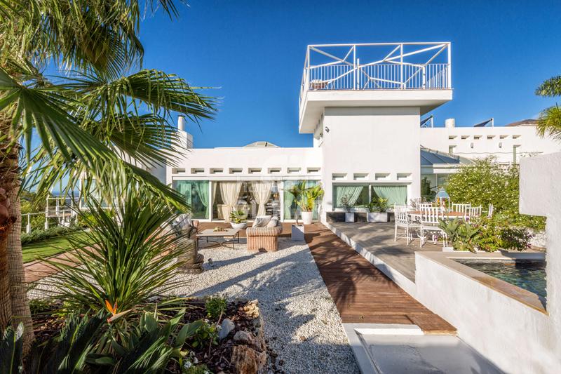 Foto bc654b10-cb06-42d9-8284-507fe45dc2d2. Chalet avec chauffage piscine dans sierra de Estepona - avda. de andalucía Estepona