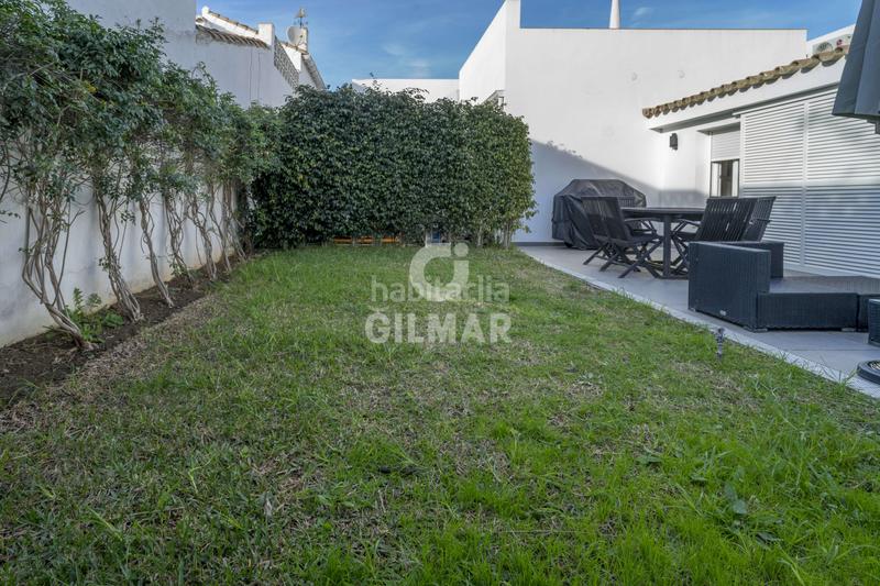 Foto 30218a4b-3164-49f3-97d9-cd7f8f4006c3. Maison jumelée avec chauffage piscine dans Los Llanos Estepona