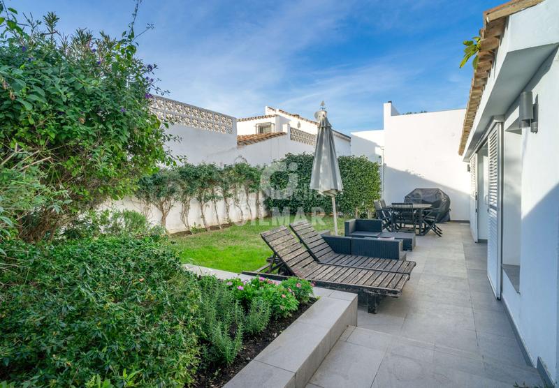 Foto 9af2b356-f28a-4386-a9e4-17db9ba3d48f. Maison jumelée avec chauffage piscine dans Los Llanos Estepona
