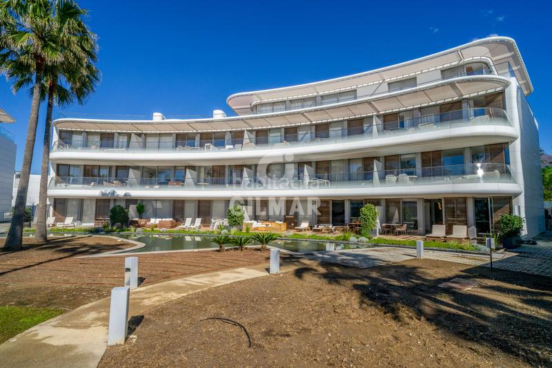 Foto 45bfd6a0-4b4d-4fa3-af3b-32554b2c97ba. Rez-de-chaussée avec chauffage parking piscine dans Estepona