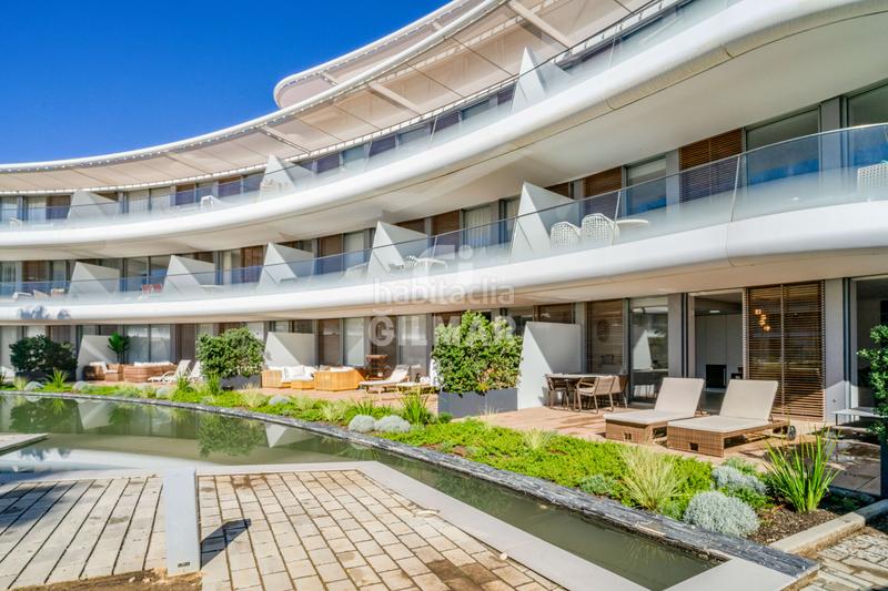 Foto 67efca17-776e-436c-ac74-dd445a700c58. Rez-de-chaussée avec chauffage parking piscine dans Estepona