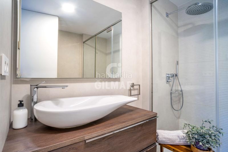 Foto 734938f2-8dfe-4889-9adb-c6b040d86502. Rez-de-chaussée avec chauffage parking piscine dans Estepona