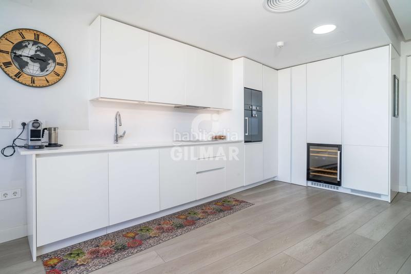 Foto 82dfbb74-d18e-45d1-8311-dde0939621f4. Rez-de-chaussée avec chauffage parking piscine dans Estepona