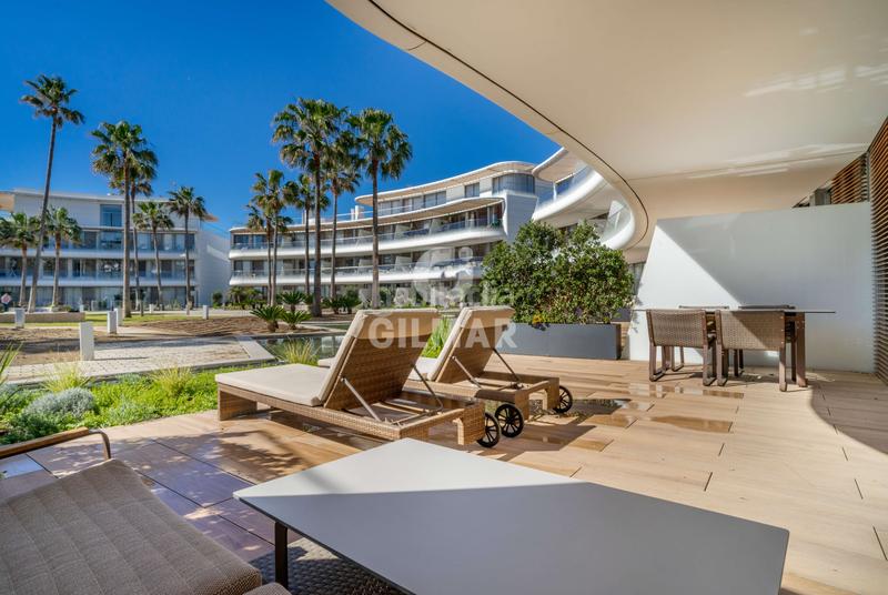 Foto dc89da67-a988-4368-b515-aa1f66a21965. Rez-de-chaussée avec chauffage parking piscine dans Estepona