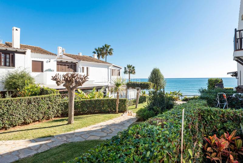 Foto c2b6421c-e027-47dd-88fd-1abb691ace74. Reihenhaus mit pool in Guadalobón Estepona