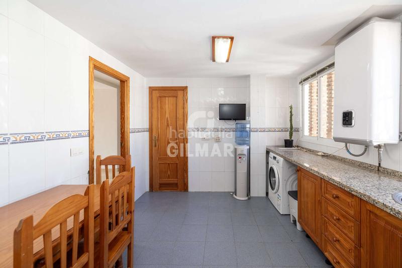 Foto 4d3b3979-7918-4c05-b73f-fe938f7cd936. Pis amb calefacció a Guadalobón Estepona