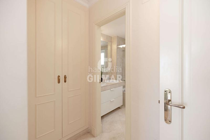 Foto d7dd5a2d-92dd-42db-bd39-42050bca2ffe. Duplex with heating parking pool in bahía de Casares Casares