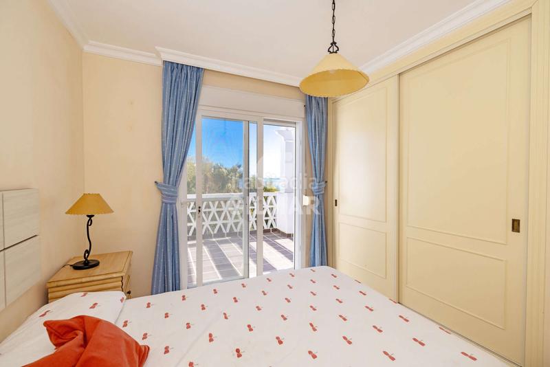 Foto f03cd01f-8988-48b0-a1c4-973f726fa589. Duplex with heating parking pool in bahía de Casares Casares