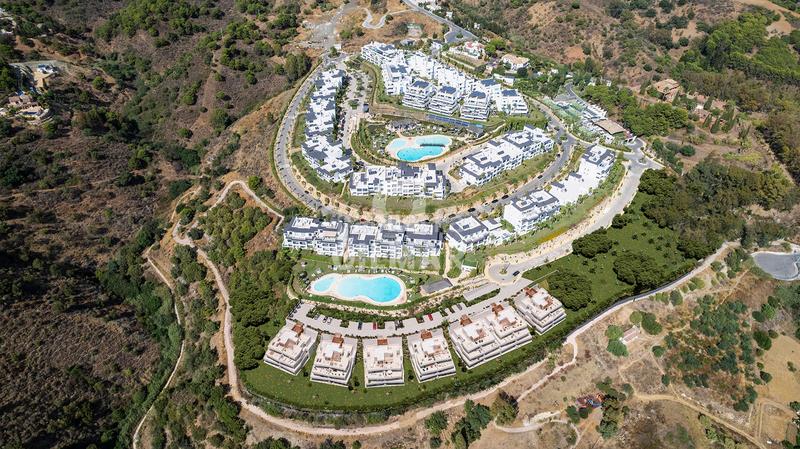 Foto 52bac899-2f3c-491b-b351-aa89a7d009cf. Appartement mit heizung parking pool in altos de Estepona Estepona