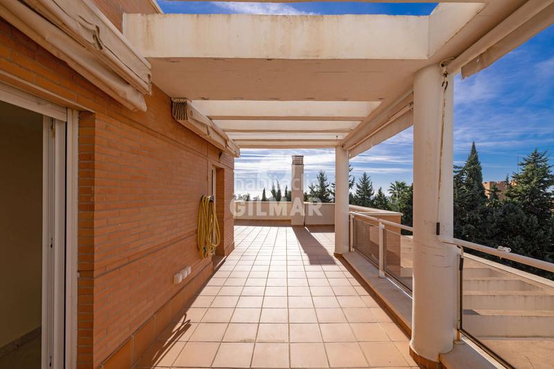 Foto 10f68bad-64d9-42a7-a5f0-1ffdb6c427b2. Zweistöckige wohnung mit heizung parking pool in La Concha - Resina Golf Estepona