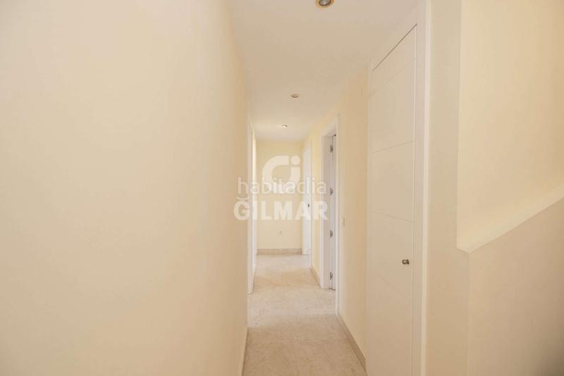 Foto 414c1726-6cc6-46e4-8a06-a12acd018a41. Zweistöckige wohnung mit heizung parking pool in La Concha - Resina Golf Estepona