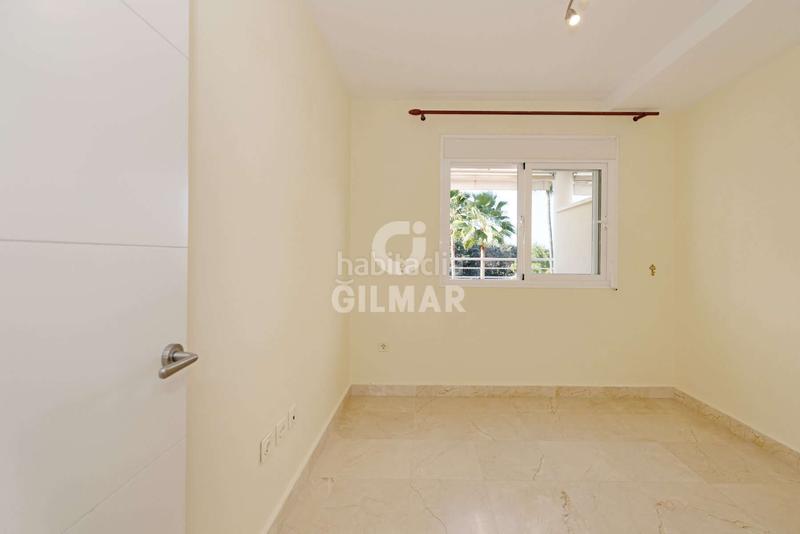 Foto 8fcb1a2c-78f9-45af-ab7b-6d3af0d0ee59. Zweistöckige wohnung mit heizung parking pool in La Concha - Resina Golf Estepona