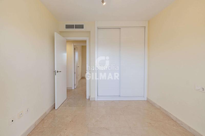 Foto 9e3dde95-71ba-453c-b8e0-870629796b18. Zweistöckige wohnung mit heizung parking pool in La Concha - Resina Golf Estepona