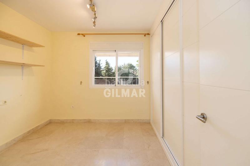 Foto c1c04ae2-adae-4851-8e16-5a8d5c53d955. Zweistöckige wohnung mit heizung parking pool in La Concha - Resina Golf Estepona