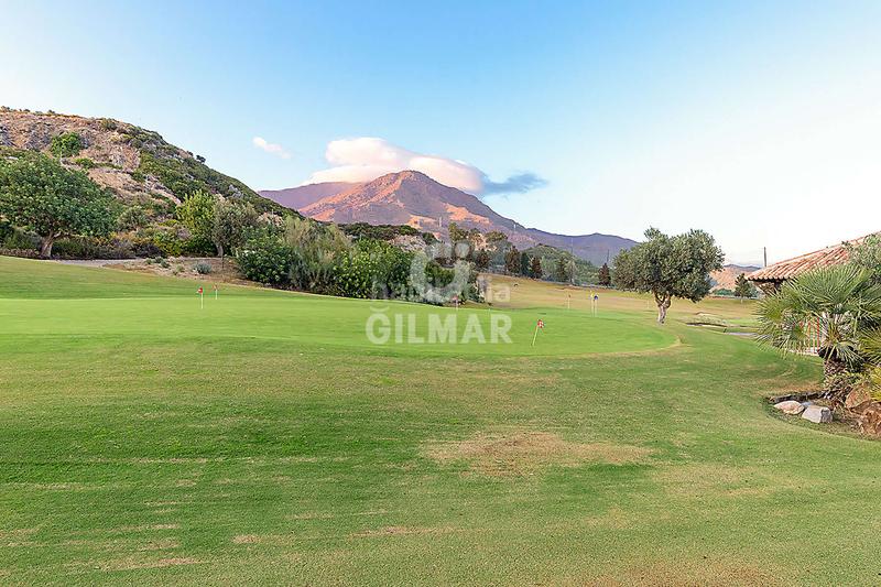 Foto 36d80983-fcb2-493d-8e7e-3fa34cc8f631. Terrain résidentiel dans Valle Romano Golf Estepona