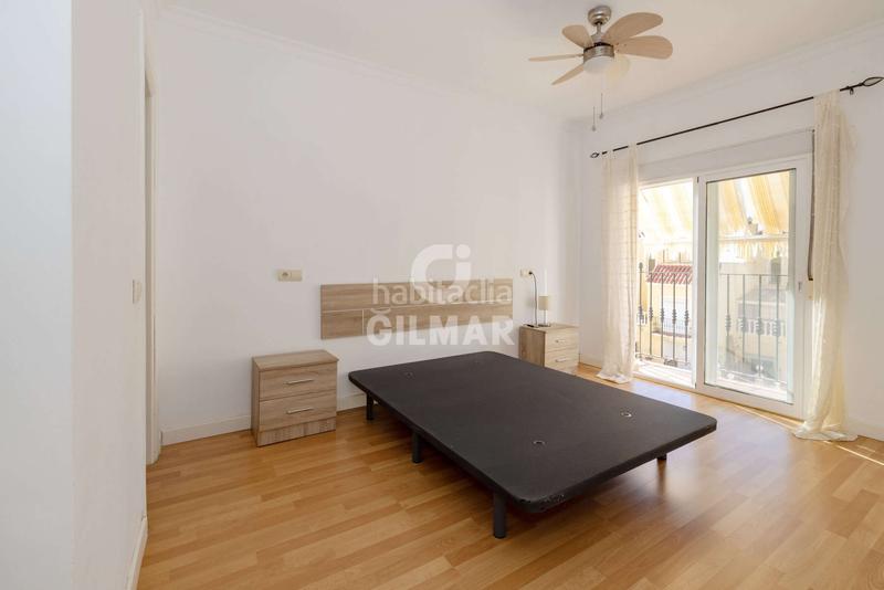 Foto 78259f92-1d22-4b07-9dc8-81fda89e58f9. Casa adossada amb aparcament piscina a puerto de Estepona Estepona