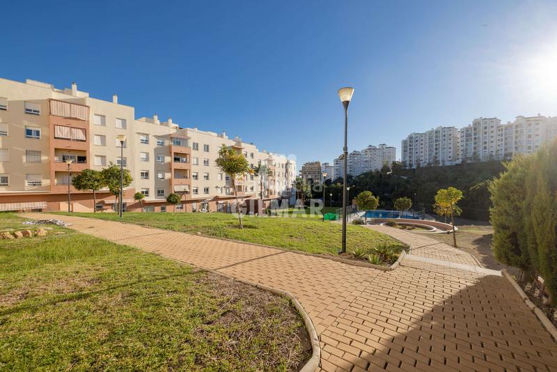 Foto eeb87775-7ec1-4ee7-8047-f145e02a57e4. Pis amb calefacció aparcament piscina a Huerta Nueva Estepona