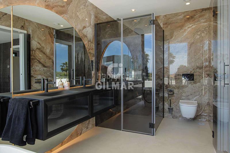 Foto 80b184de-05bd-4fef-8b4a-d8516089fcc4. Chalet with heating parking pool in Valle Romano Golf Estepona