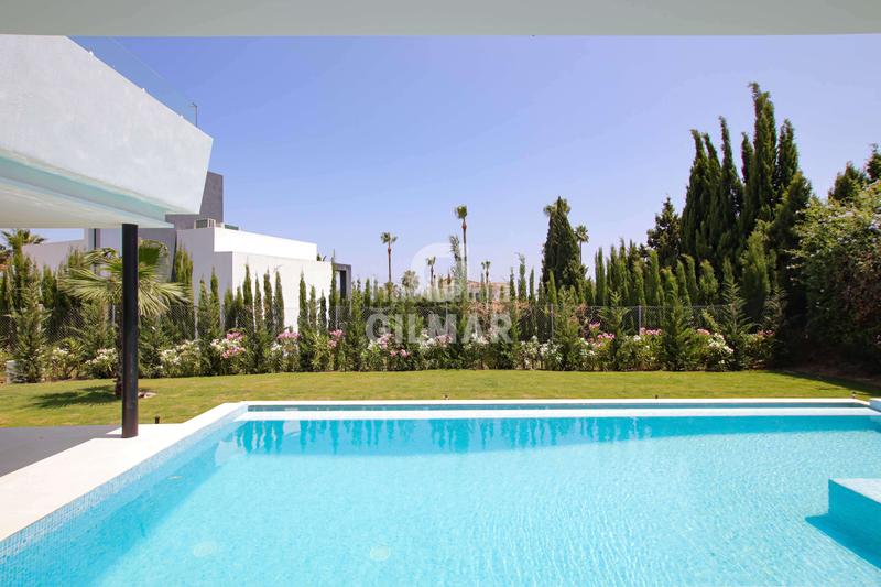 Foto 86d5ae81-0a73-44db-bac3-812fd8dea2da. Chalet with heating parking pool in Valle Romano Golf Estepona