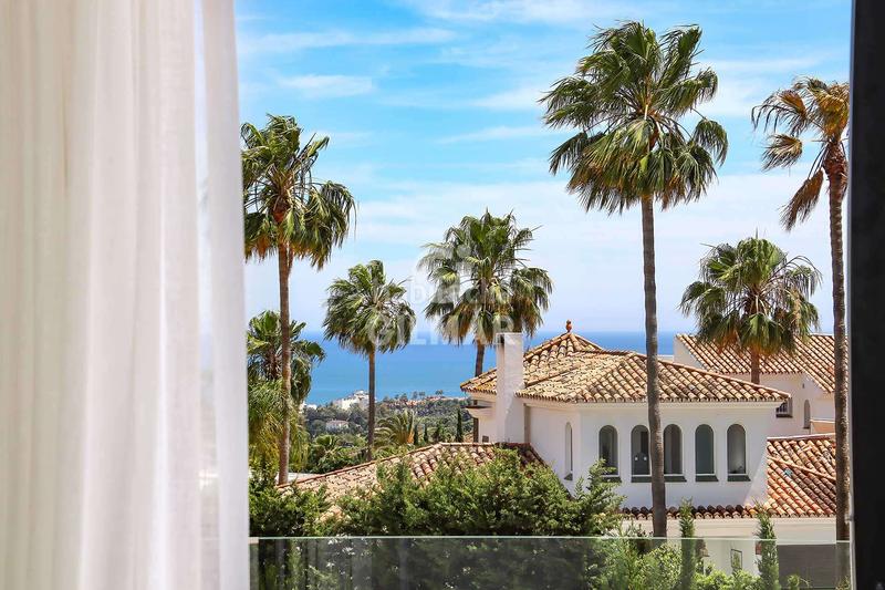 Foto e587bdcf-c28d-4151-b229-917485707cb7. Chalet with heating parking pool in Valle Romano Golf Estepona