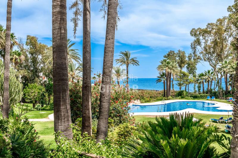 Foto 0cd7c9a2-1add-473c-b4ea-9072e345bca2. Casa adossada amb calefacció a El Velerín Estepona