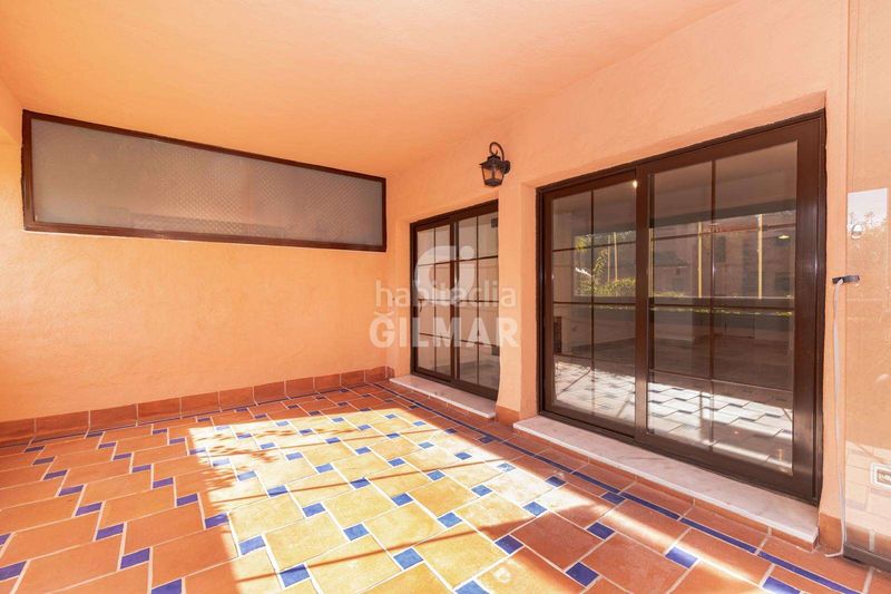 Foto 4b1cbc07-838d-457a-8ce0-8c77d6164c1a. Apartament amb calefacció aparcament a Atalaya - Isdabe Estepona