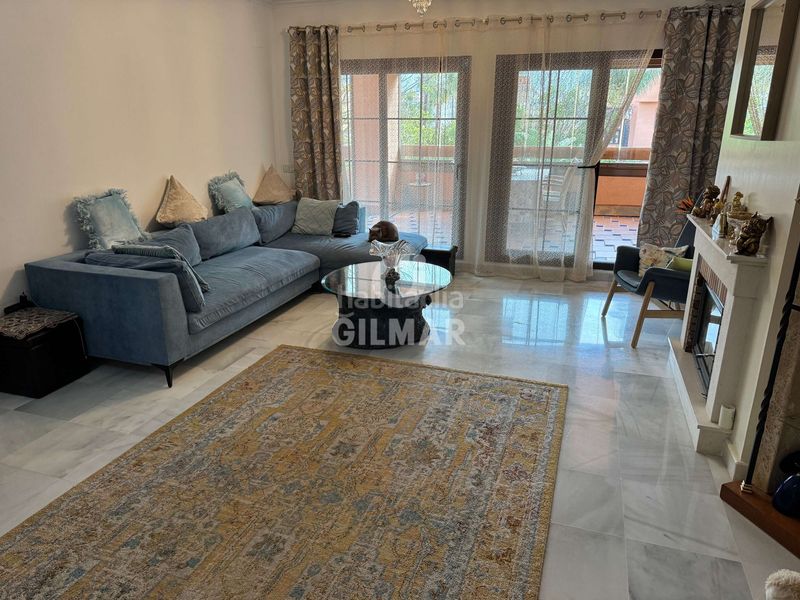 Foto 4f85a182-fcd6-4200-9589-012931e49a5b. Apartament amb calefacció aparcament a Atalaya - Isdabe Estepona