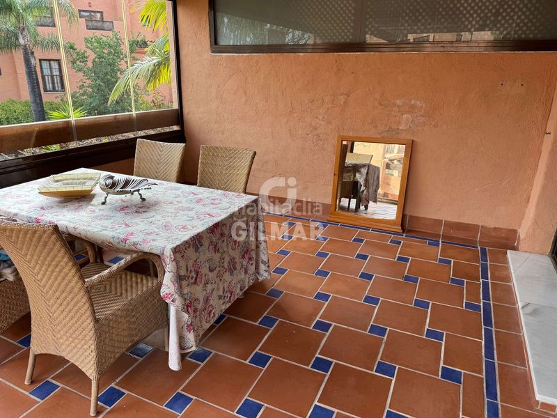 Foto 5dc1d1d3-c12d-4a59-a971-d4dc3d4e5d2c. Apartament amb calefacció aparcament a Atalaya - Isdabe Estepona