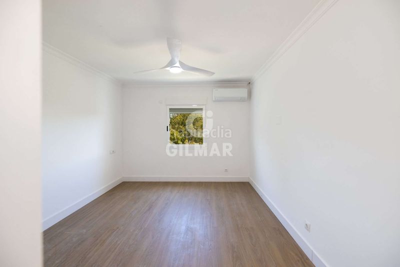 Foto c8837f78-9a4f-4942-996b-d7010429fd4a. Apartament amb calefacció aparcament piscina a Nueva Atalaya Estepona