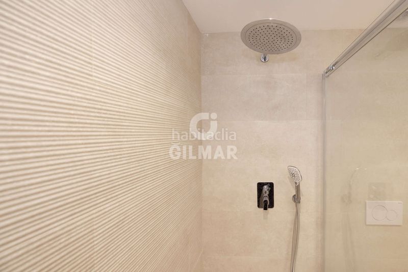 Foto df9e14c7-bbb3-4e35-9af0-40f65e8dda21. Apartament amb calefacció aparcament piscina a Nueva Atalaya Estepona