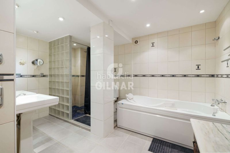 Foto e84572ab-09f5-45ce-a8af-67992b88dfe5. Apartament amb calefacció aparcament piscina a Nueva Atalaya Estepona