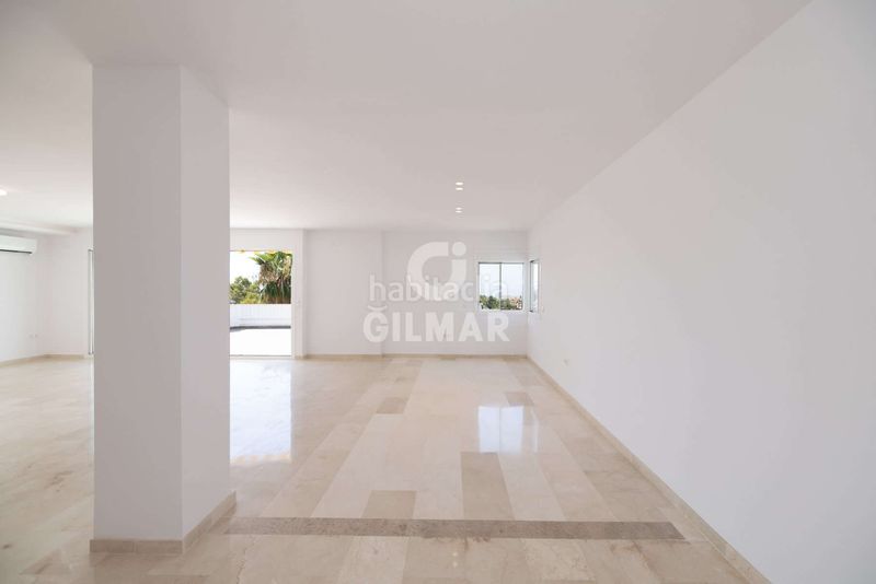 Foto 1e4f7245-a286-4611-8bfe-2bbff85ff769. Apartament amb calefacció aparcament piscina a Nueva Atalaya Estepona