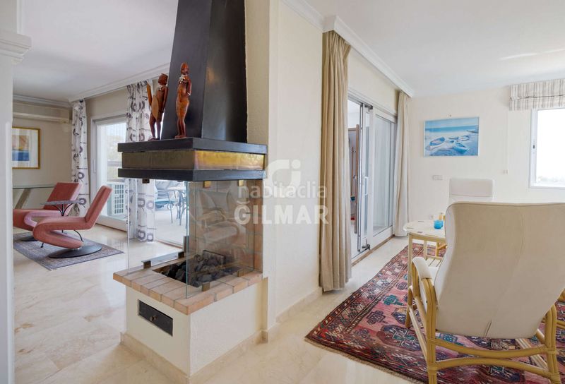 Foto 3154b78a-9147-4705-b00d-e1f89fd1a86e. Apartament amb calefacció aparcament piscina a Nueva Atalaya Estepona