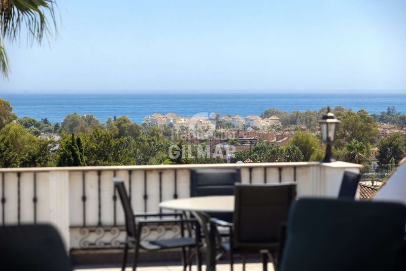 Foto 459e152e-3b27-4797-9157-f6794c3cd6fa. Apartament amb calefacció aparcament piscina a Nueva Atalaya Estepona