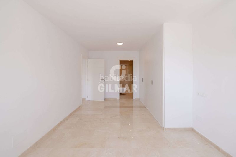 Foto 4bb93b92-850f-4cbd-902b-4c23741fcec3. Apartament amb calefacció aparcament piscina a Nueva Atalaya Estepona