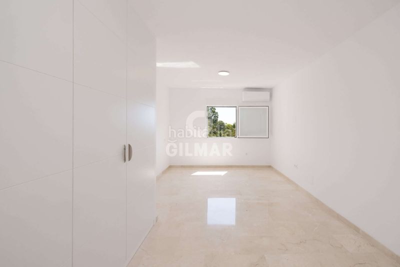 Foto 8530fc82-2286-4498-8a31-befd20fe96d9. Apartament amb calefacció aparcament piscina a Nueva Atalaya Estepona