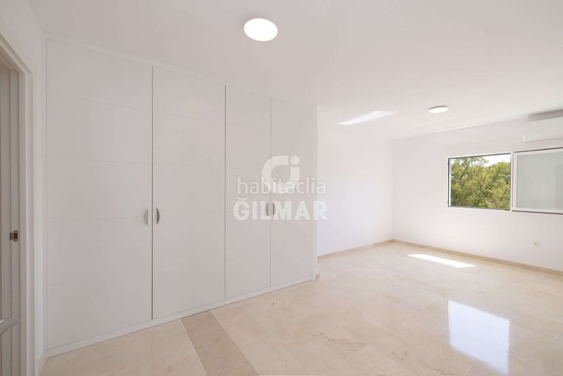 Foto 8c5da514-bb1b-432d-9043-f2e2df83f9a0. Apartament amb calefacció aparcament piscina a Nueva Atalaya Estepona