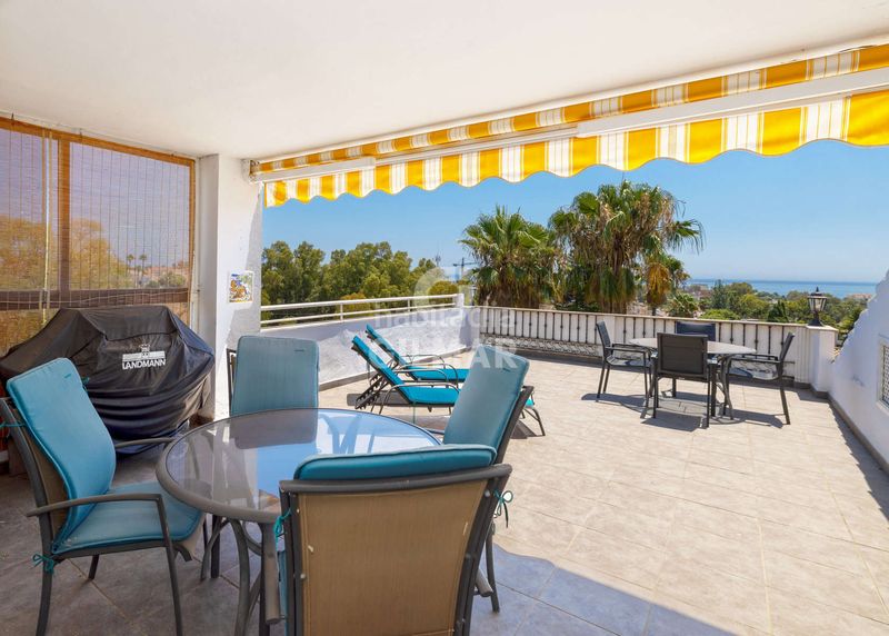 Foto 92d84da2-21eb-4dde-bb29-e89f5917a077. Apartament amb calefacció aparcament piscina a Nueva Atalaya Estepona