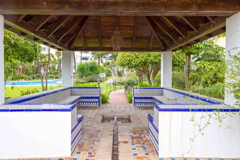 Foto b014edd0-dc56-4e7e-97ab-54a3f36a7777. Apartament amb calefacció aparcament piscina a Nueva Atalaya Estepona