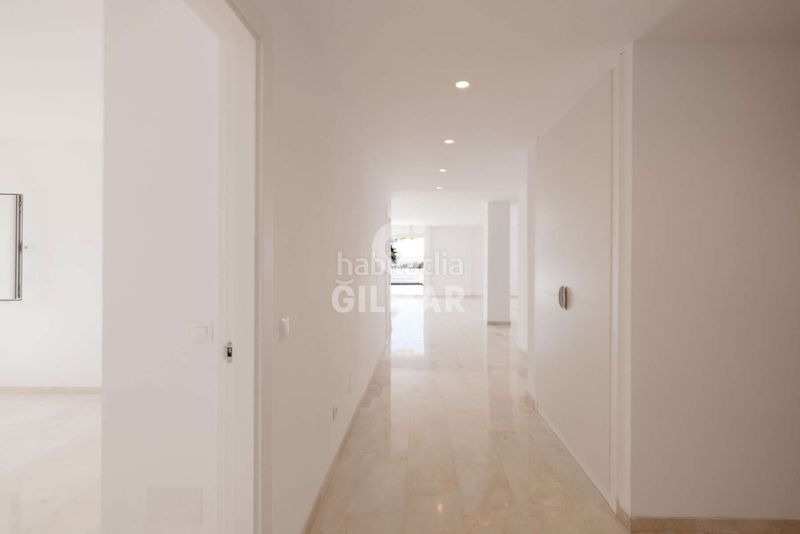Foto c9386df7-ede3-4377-b2b9-6b2779655c1d. Apartament amb calefacció aparcament piscina a Nueva Atalaya Estepona