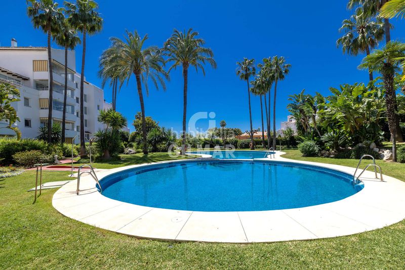 Foto d9b01913-36ae-44bd-9bd9-fc1fbfea5257. Apartament amb calefacció aparcament piscina a Nueva Atalaya Estepona