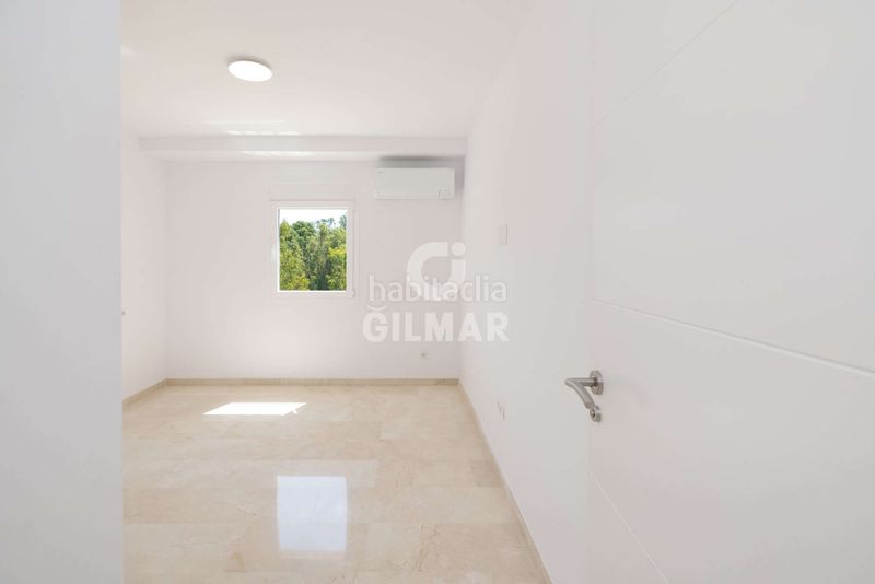 Foto dc9f2455-1388-46ab-b37c-2abdd5c4e983. Apartament amb calefacció aparcament piscina a Nueva Atalaya Estepona